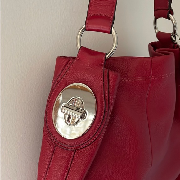 Coach Peyton Shoulder Bag - Picture 3 of 8